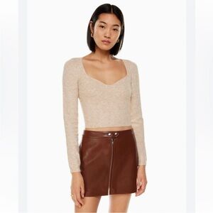 Aritzia Cream Long Sleeve Top